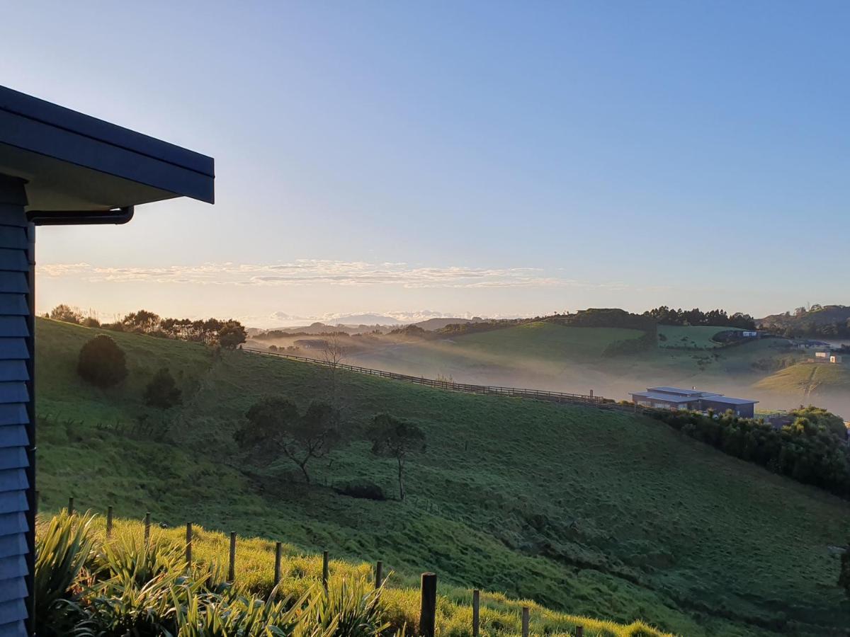 Vineyard Vacation Hotel Mangawhai Exterior foto